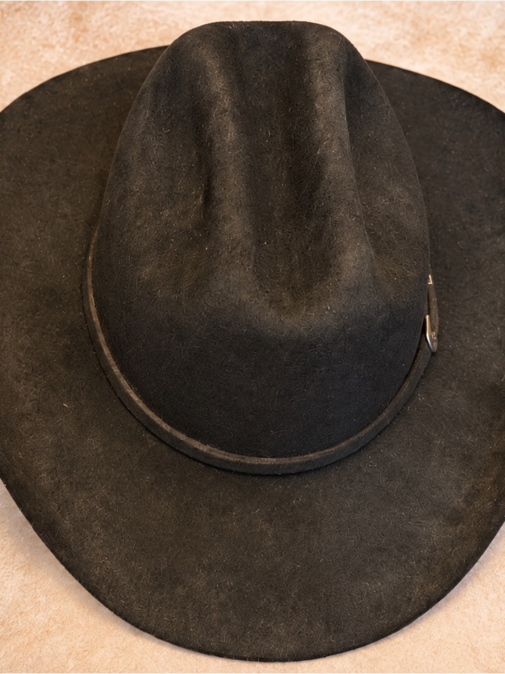 Twister Men's Black Felt Western Hat with Band Accent